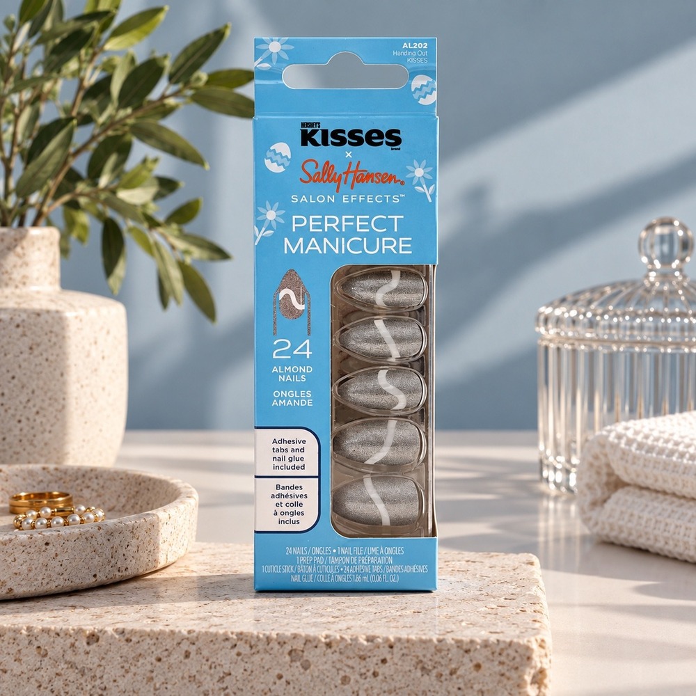 Sally Hansen Hershey Kisses Press On Nails Almond Silver Glitter AL202 NIB